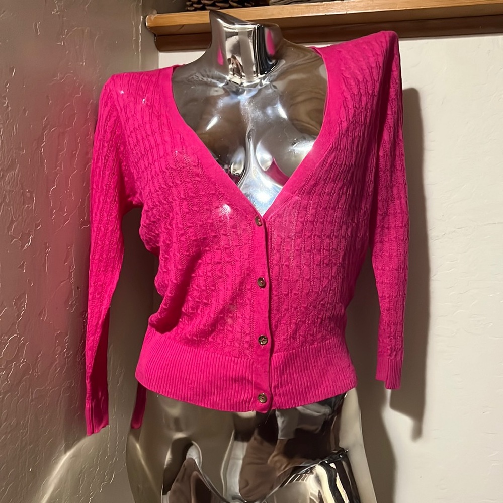 Size large Worthington hot pink V-neck button up sweater